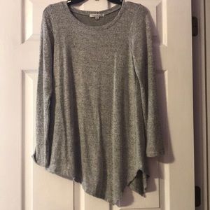 A Long Sleeved Everyday Comfortable Shirt 💘